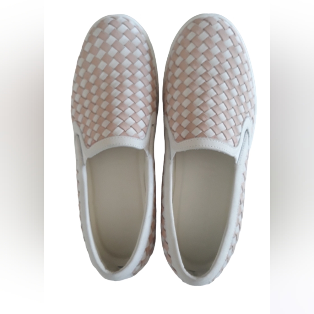 M. Gemi Cerchio Woven Leather Slip-on Sneaker Size 39 (8.5) Excellent Condition